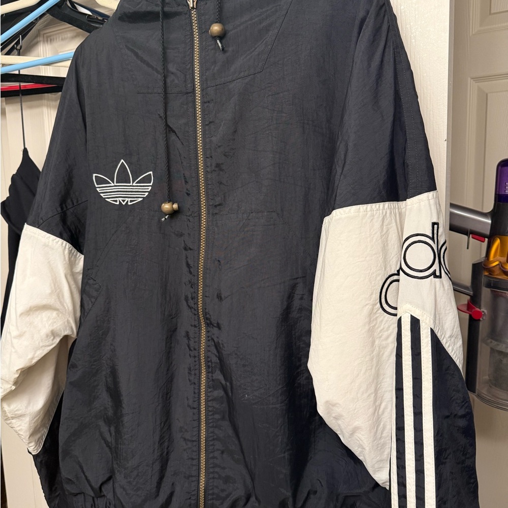 Adidas Men's Black and White Windbreaker